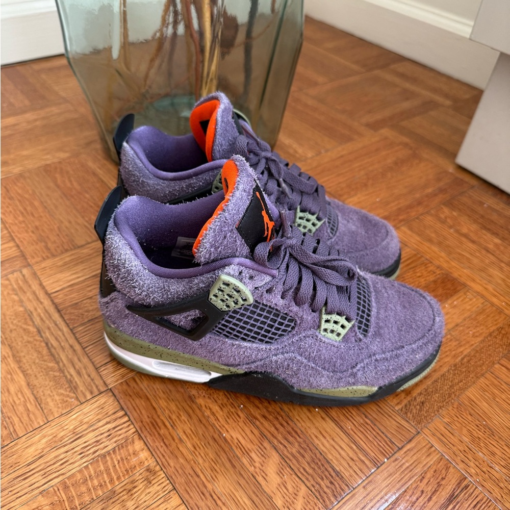 Jordan retro 4s canyon purple